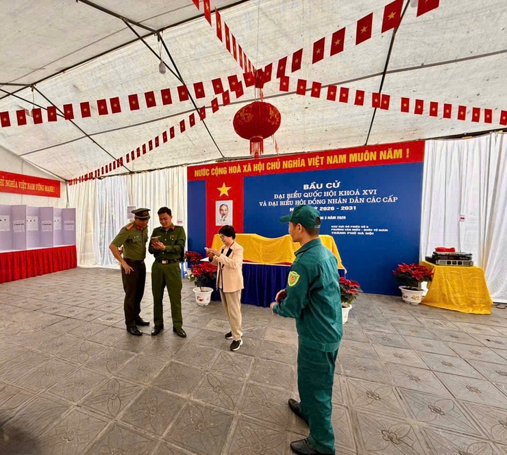 PHƯỜNG VĂN MIẾU – QUỐC TỬ GIÁM CHỦ ĐỘNG TRIỂN KHAI CÁC GIẢI PHÁP BẢO ĐẢM AN NINH, AN TOÀN CHO NGÀY BẦU CỬ- Ảnh 2.