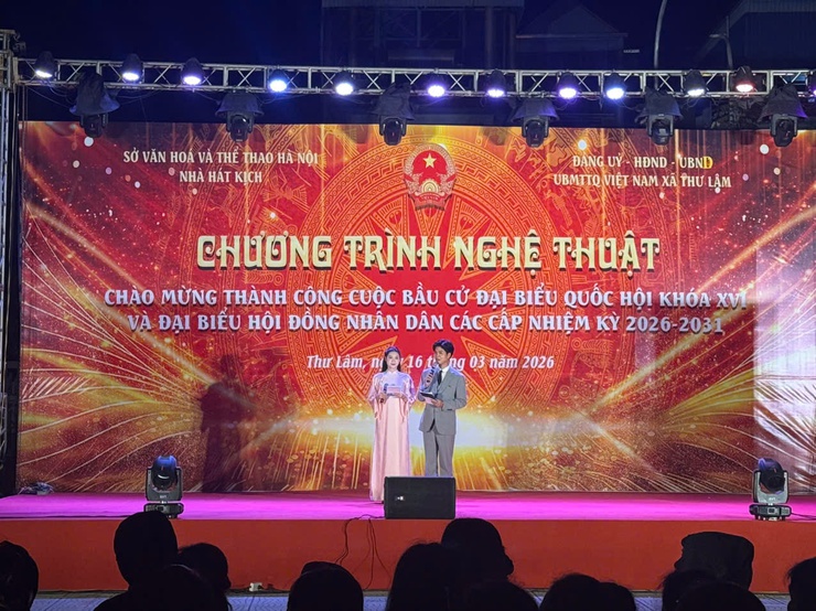 SỞ VĂN HÓA VÀ THỂ THAO HÀ NỘI – NHÀ HÁT KỊCH HÀ NỘI PHỐI HỢP VỚI XÃ THƯ LÂM TỔ CHỨC CHƯƠNG TRÌNH NGHỆ THUẬT CHÀO MỪNG THÀNH CÔNG CUỘC BẦU CỬ ĐẠI BIỂU QUỐC HỘI KHÓA XVI VÀ ĐẠI BIỂU HĐND CÁC CẤP NHIỆM KỲ 2026 – 2031- Ảnh 1.