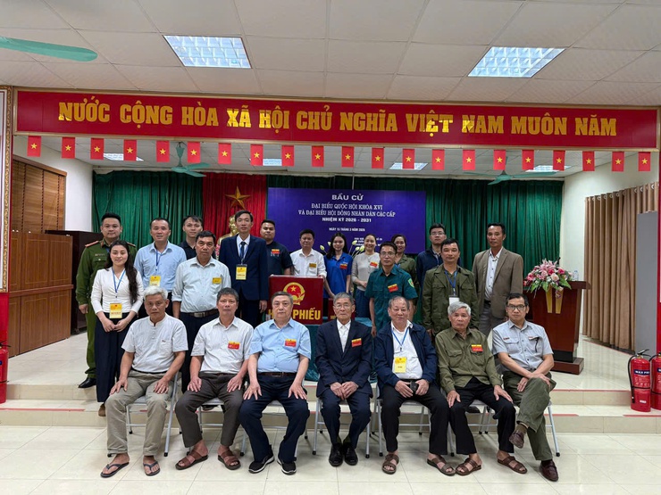 Nhân dân thôn Đồng Phú, xã Dương Hoà tham gia Ngày hội toàn dân- Ảnh 1.