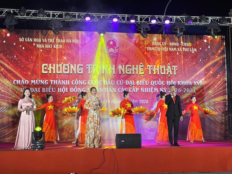 SỞ VĂN HÓA VÀ THỂ THAO HÀ NỘI – NHÀ HÁT KỊCH HÀ NỘI PHỐI HỢP VỚI XÃ THƯ LÂM TỔ CHỨC CHƯƠNG TRÌNH NGHỆ THUẬT CHÀO MỪNG THÀNH CÔNG CUỘC BẦU CỬ ĐẠI BIỂU QUỐC HỘI KHÓA XVI VÀ ĐẠI BIỂU HĐND CÁC CẤP NHIỆM KỲ 2026 – 2031- Ảnh 7.