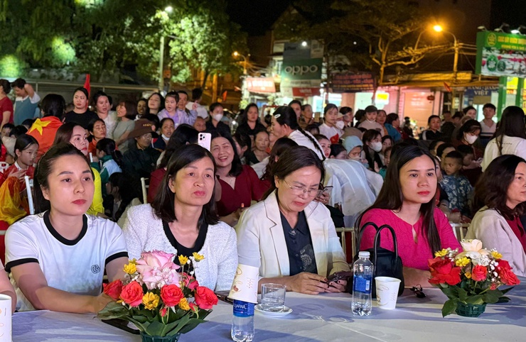 Chương trình văn nghệ chào mừng thành công bầu cử - Ảnh 20.