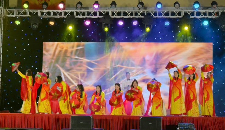 Chương trình văn nghệ chào mừng thành công bầu cử - Ảnh 9.