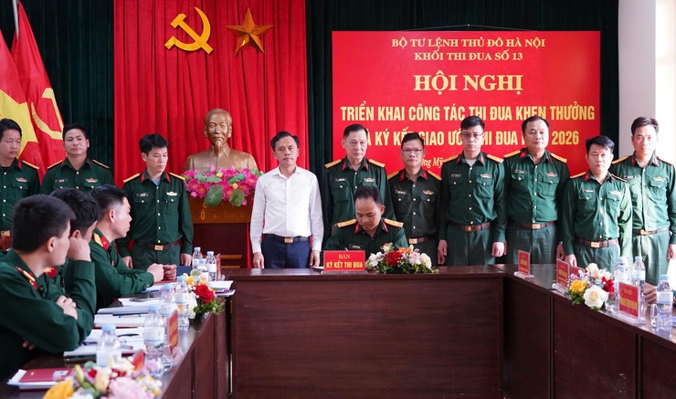 Cụm thi đua số 13, Bộ Tư lệnh Thủ đô Hà Nội tổ chức ký giao ước thi đua năm 2026- Ảnh 10.