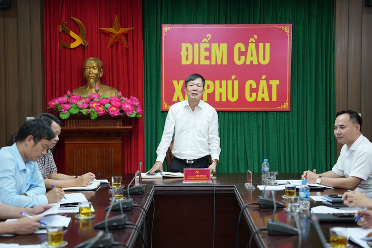 Ủy ban bầu cử xã Phú Cát tổ chức hội nghị báo cáo kết quả cuộc bầu cử và triển khai công tác tổng kết- Ảnh 10.