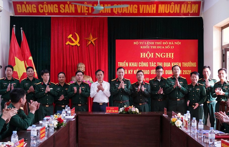 Cụm thi đua số 13, Bộ Tư lệnh Thủ đô Hà Nội tổ chức ký giao ước thi đua năm 2026- Ảnh 3.