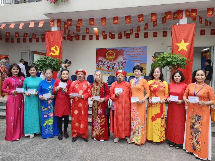 Ngày hội của niềm tin- Ảnh 4.