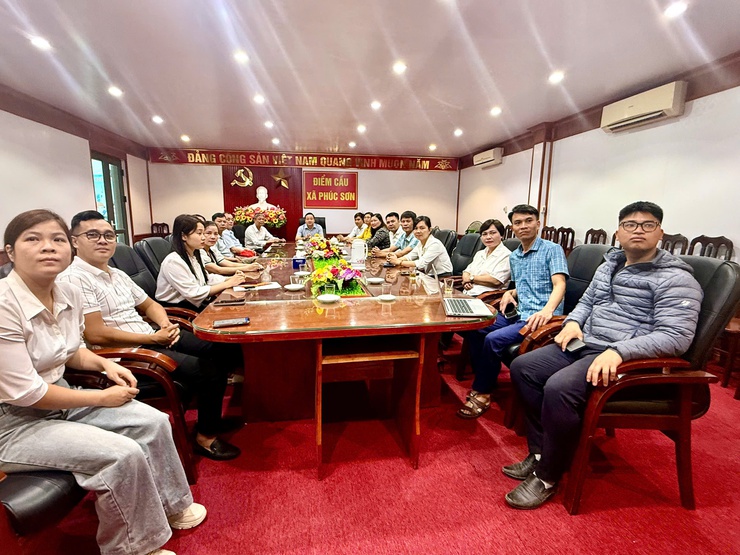 Ban Thường trực Ủy ban Mặt trận Tổ quốc Việt Nam xã Phúc Sơn đã tổ chức tham dự Hội nghị trực tuyến thông tin tình hình thời sự trong nước và quốc tế Quý I năm 2026- Ảnh 1.