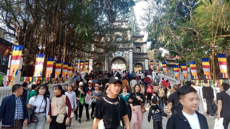 Chùa Hương năm 2026: Nhiều điểm mới nâng tầm trải nghiệm du khách- Ảnh 4.