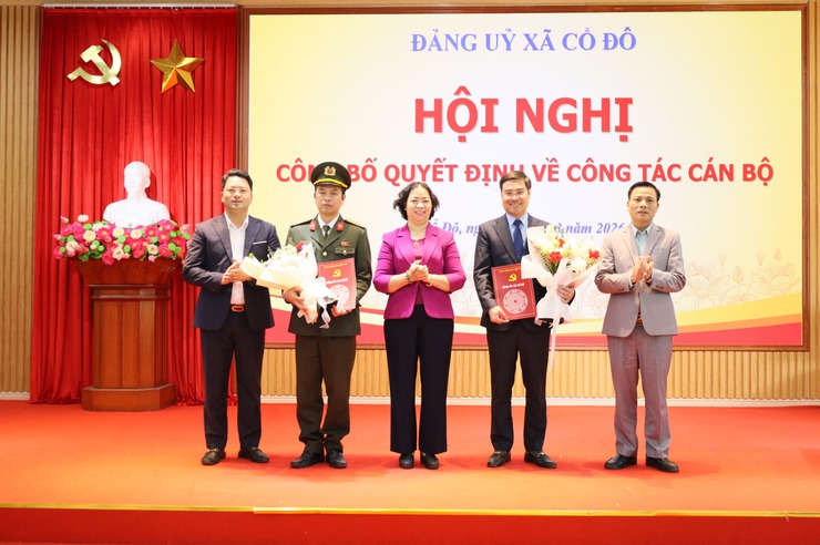 ĐẢNG ỦY XÃ CỔ ĐÔ TỔ CHỨC HỘI NGHỊ CÔNG BỐ QUYẾT ĐỊNHVỀ CÔNG TÁC CÁN BỘ- Ảnh 1.