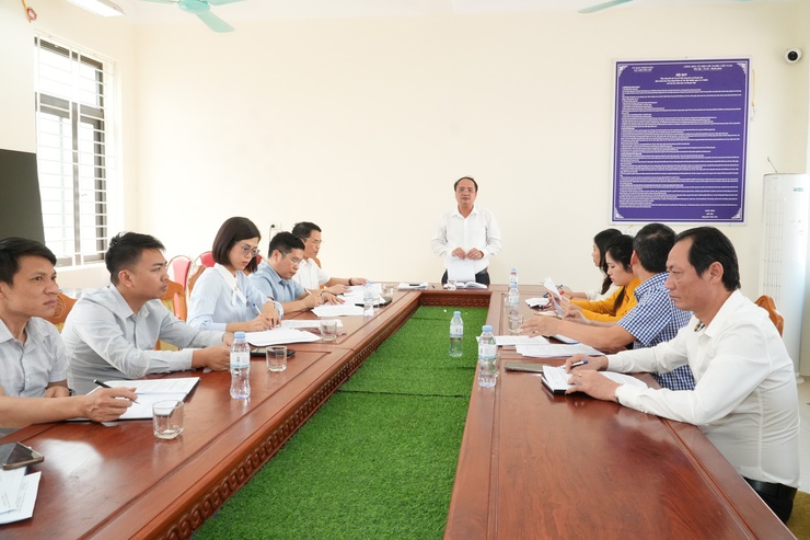 UBND xã Chuyên Mỹ tổ chức hội nghị tháo gỡ khó khăn, vướng mắc trong thực hiện thủ tục hành chính lĩnh vực đất đai- Ảnh 1.