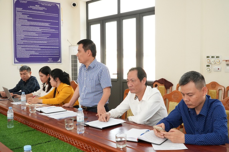 UBND xã Chuyên Mỹ tổ chức hội nghị tháo gỡ khó khăn, vướng mắc trong thực hiện thủ tục hành chính lĩnh vực đất đai- Ảnh 3.