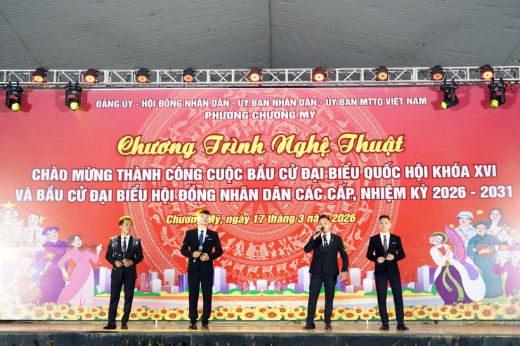 Phường Chương Mỹ tổ chức chương trình nghệ thuật chào mừng thành công cuộc bầu cử- Ảnh 8.