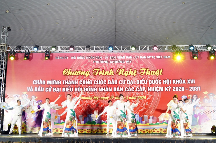 Phường Chương Mỹ tổ chức chương trình nghệ thuật chào mừng thành công cuộc bầu cử- Ảnh 9.