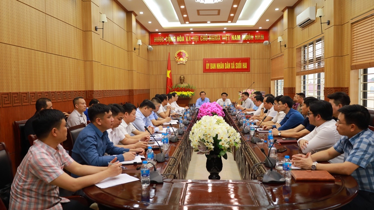 Xã Suối Hai làm việc với xã Yên Bài về tiến độ dự án cải tạo, nâng cấp đường từ Tỉnh lộ 414 đi Vườn Quốc gia Ba Vì- Ảnh 1.