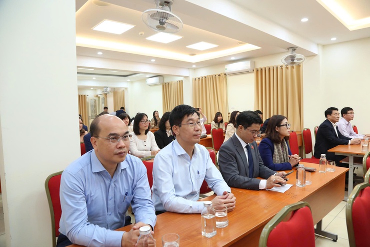 UBND phường Hoàn Kiếm ký kết chương trình hỗ trợ y tế với các bệnh viện Trung ương và thành phố- Ảnh 2.