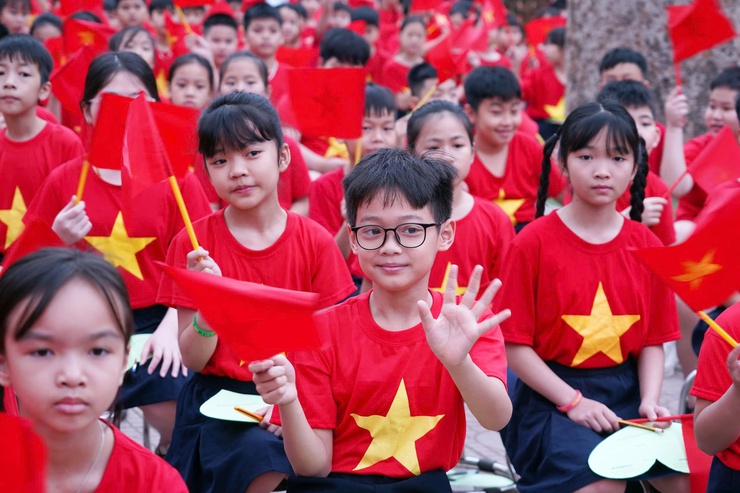 Trường Tiểu học Tiên Phương tổ chức hoạt động ngoại khóa về giá trị tình yêu thương và lòng biết ơn- Ảnh 5.