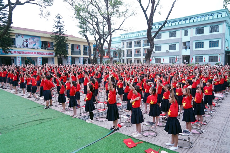 Trường Tiểu học Tiên Phương tổ chức hoạt động ngoại khóa về giá trị tình yêu thương và lòng biết ơn- Ảnh 6.