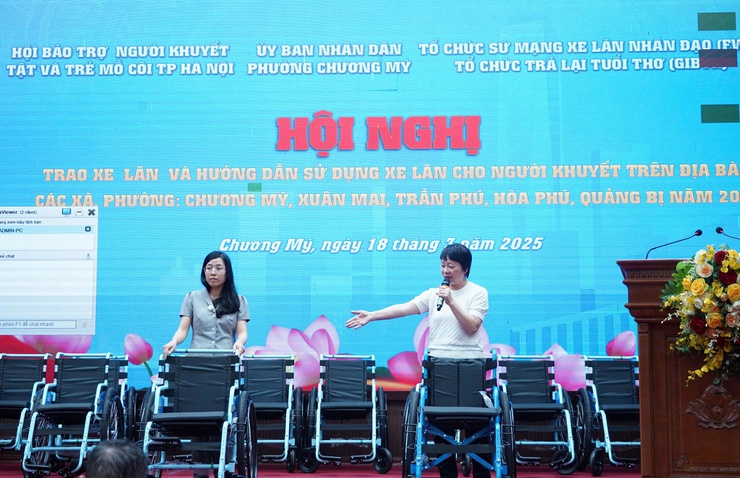 Trao tặng 42 xe lăn cho người khuyết tật trên địa bàn phường Chương Mỹ và các xã lân cận- Ảnh 5.