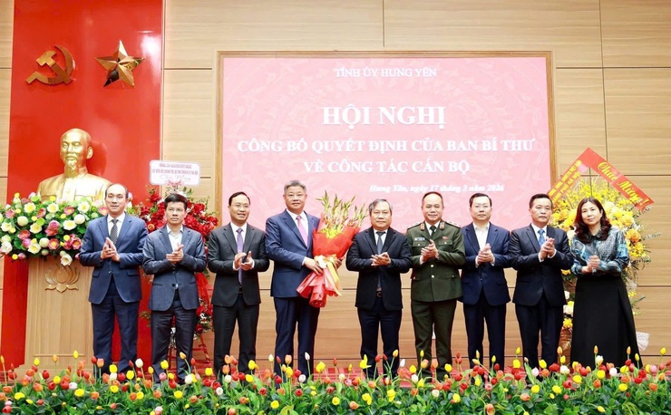 Phó Chủ tịch UBND Thành phố Hà Nội Nguyễn Mạnh Quyền được chỉ định làm Phó Bí thư Tỉnh ủy Hưng Yên- Ảnh 2.