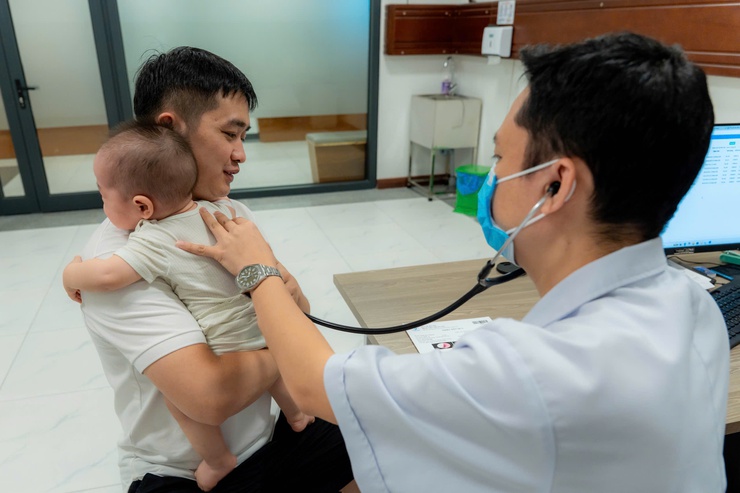 Bệnh viện Nhi Hà Nội: Khuyến cáo phòng ngừa RSV ở trẻ nhỏ- Ảnh 1.