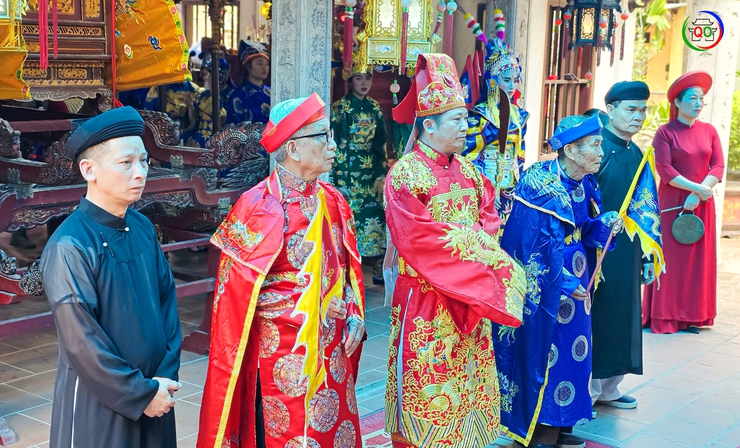 LỄ DẪN QUÂN KHAI HỘI CỜ NGƯỜI – MỞ MÀN LỄ MỘC DỤC, HỘI XUÂN THÔN NGÔ SÀI NĂM 2026- Ảnh 2.