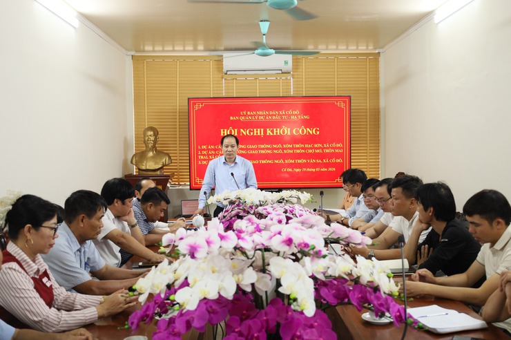 XÃ CỔ ĐÔ TỔ CHỨC KHỞI CÔNG DỰ ÁN CẢI TẠO ĐƯỜNG GIAO THÔNG NGÕ, XÓM TẠI MỘT SỐ THÔN TRÊN ĐỊA BÀN- Ảnh 1.