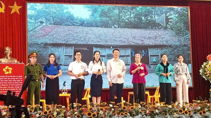 Tấm gương cô giáo mầm non nhiệt tình tâm huyết với nghề- Ảnh 7.