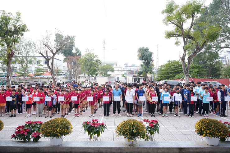 Xã Phù Đổng khai mạc Giải thể thao học sinh phổ thông năm học 2025–2026- Ảnh 1.