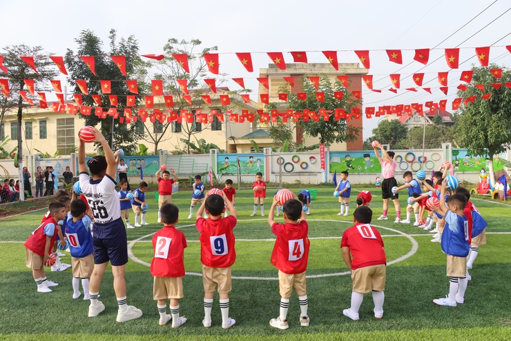 TRIỂN KHAI XÂY DỰNG PHÒNG HỌC STEM/STEAM GIAI ĐOẠN 2026 – 2030: TẠO ĐỘT PHÁ TRONG ĐỔI MỚI GIÁO DỤC- Ảnh 1.