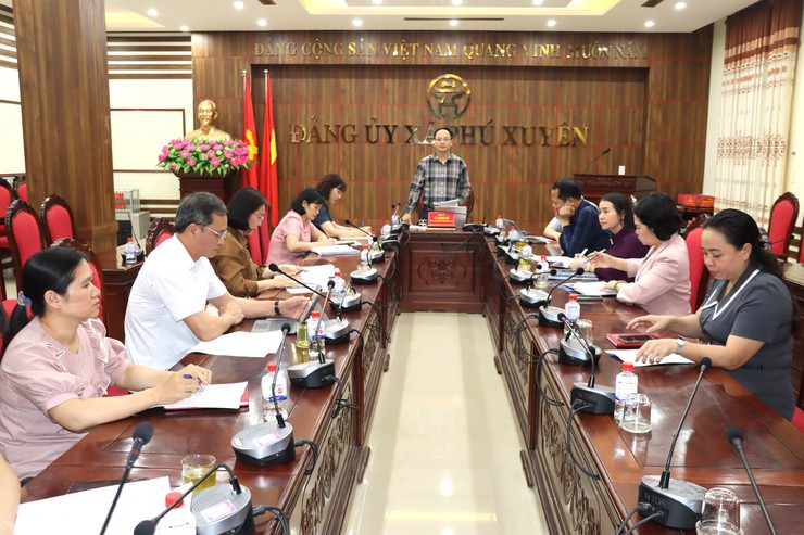 Đảng ủy xã Phú Xuyên tổ chức Hội nghị giao ban Ban chỉ đạo thực hiện các Nghị quyết số 71, 72 và 80 của Bộ Chính trị- Ảnh 1.