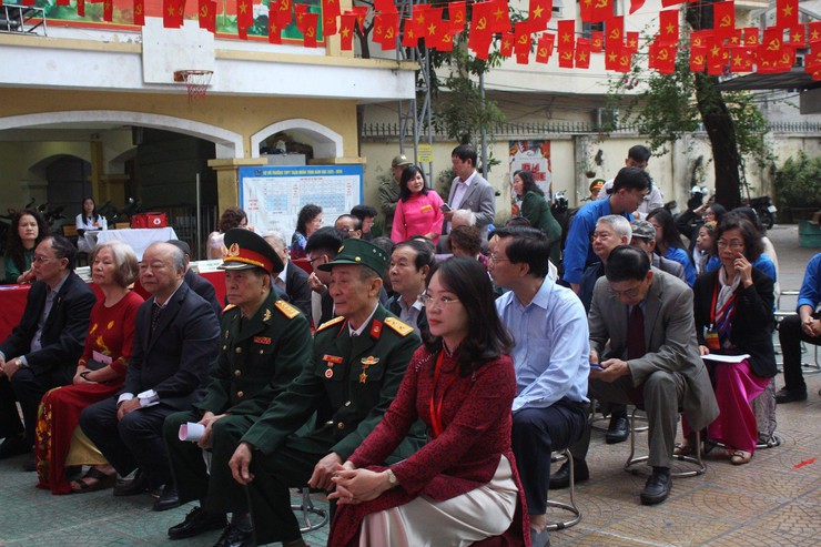 “Ngày hội non sông” rực rỡ tại phường Hai Bà Trưng – Khi ý  Đảng hoà nhịp lòng dân- Ảnh 1.