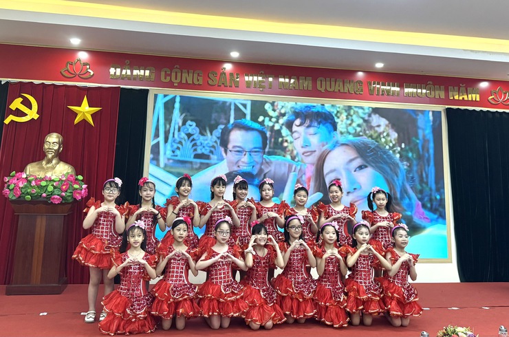 Phường Ba Đình lan tỏa thông điệp Ngày Quốc tế Hạnh phúc 20/3: Chung tay xây dựng “Hạnh phúc cho mọi gia đình”- Ảnh 5.