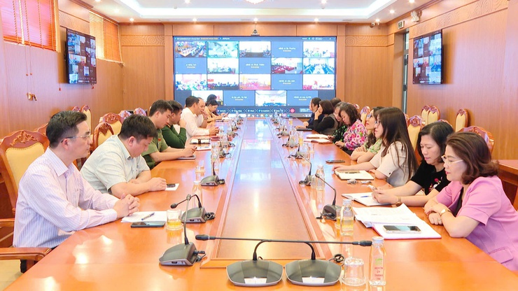 Xã Thanh Trì dự trực tuyến Khai trương nền tảng Điều hành tập trung của Đoàn ĐBQH và HĐND 2 cấp Thành phố – “Một điểm đến của mọi nhiệm vụ”- Ảnh 2.