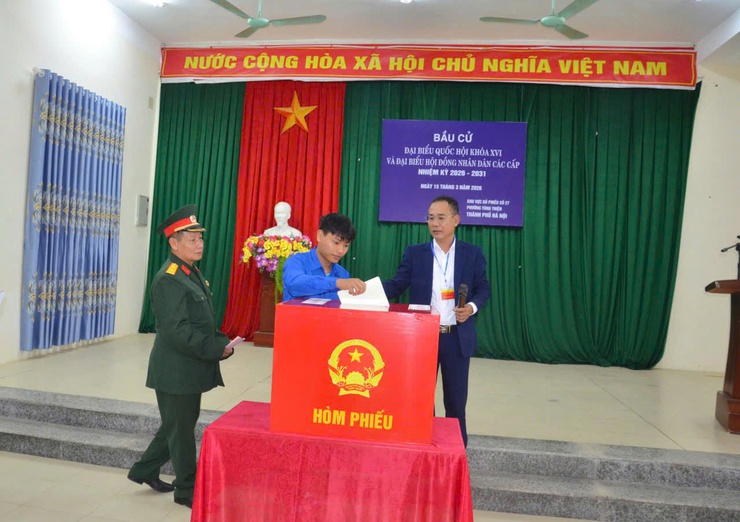 Công bố danh sách những người trúng cử đại biểu Hội đồng nhân dân phường Tùng Thiện, nhiệm kỳ 2026-2031.- Ảnh 2.