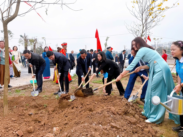Thanh Liệt tập trung phát huy giá trị Công viên Chu Văn An không gian văn hoá, giáo dục giữa lòng đô thị- Ảnh 11.