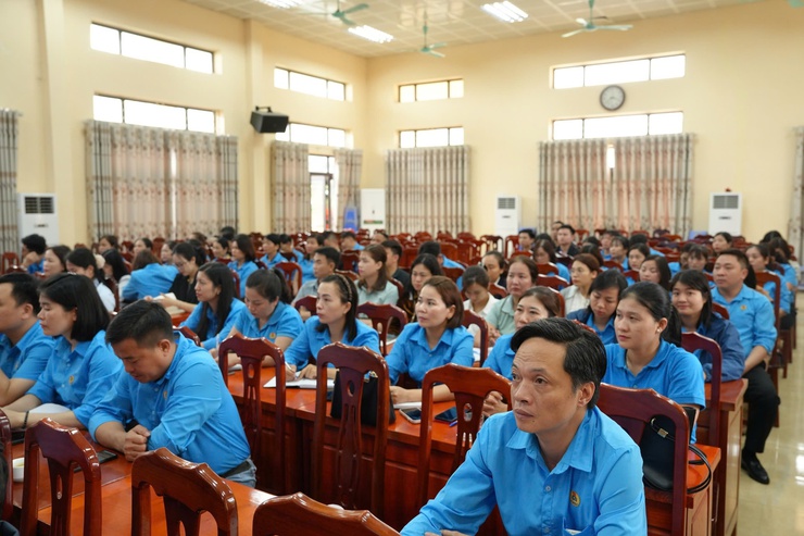 Bồi dưỡng kiến thức, nghiệp vụ công tác công đoàn- Ảnh 5.