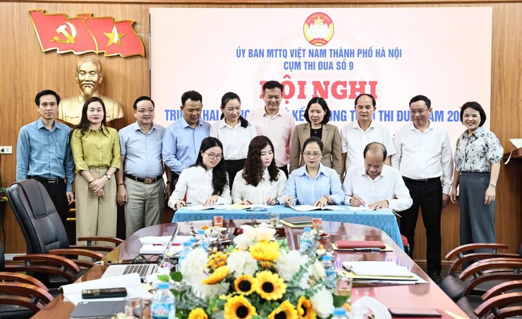 CỤM THI ĐUA SỐ 09 MTTQ TP HÀ NỘI TRIỂN KHAI KẾ HOẠCH VÀ KÝ KẾT PHONG TRÀO THI ĐUA NĂM 2026- Ảnh 2.