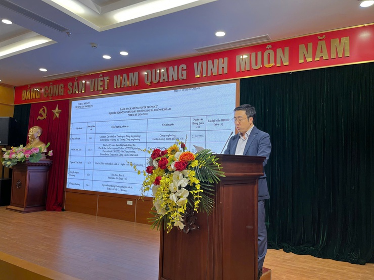 Phường Hai Bà Trưng: Tổ chức thành công Hội nghị công bố kết quả bầu cử và danh sách 26 đại biểu trúng cử Hội đồng nhân dân phường khóa II, nhiệm kỳ 2026 - 2031.- Ảnh 5.