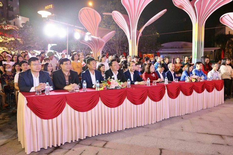 Chương trình nghệ thuật "Tuổi trẻ Thiên Lộc – 95 năm tự hào và khát vọng"- Ảnh 1.