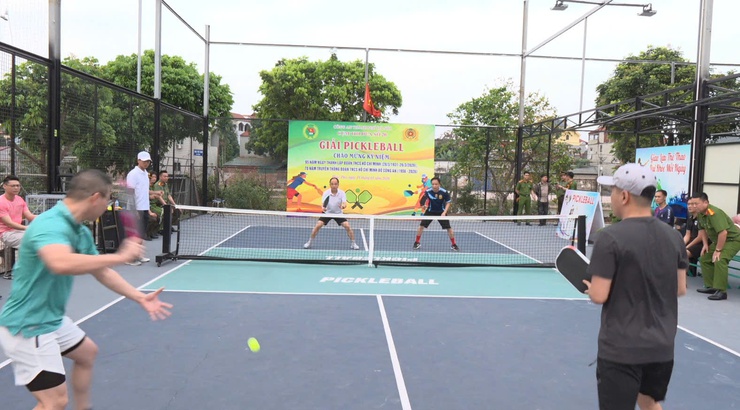 Sôi nổi Giải Pickleball Cụm thi đua số 20 – CATP Hà Nội tại xã Phúc Thọ- Ảnh 4.