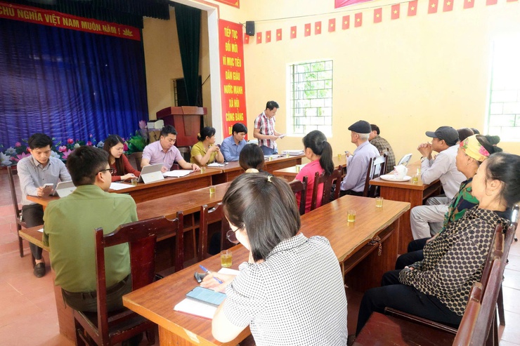 Hòa Phú đối thoại với 17 hộ dân trong dự án cải tạo, nâng cấp tuyến đường liên xã Quảng Bị – Thượng Vực

- Ảnh 1.