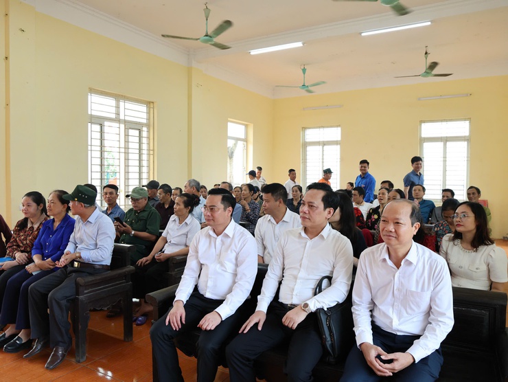 Hội nghị tiếp xúc cử tri với những người ứng cử đại biểu HĐND xã Tam Hưng nhiệm kỳ 2026 – 2031 (Đơn vị Bầu cử số 6)- Ảnh 6.