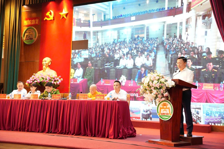 HỘI NGHỊ TIẾP XÚC CỬ TRI VỚI NGƯỜI ỨNG CỬ ĐẠI BIỂU QUỐC HỘI KHÓA XVI TẠI ĐƠN VỊ BẦU CỬ SỐ 6- Ảnh 1.