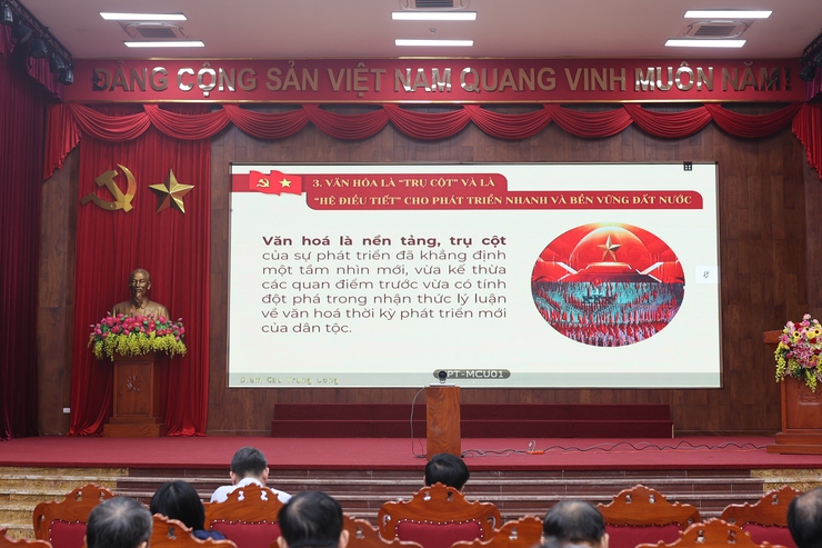 THẠCH THẤT: CÁN BỘ, ĐẢNG VIÊN THAM DỰ HỘI NGHỊ TOÀN QUỐC QUÁN TRIỆT, TRIỂN KHAI THỰC HIỆN NGHỊ QUYẾT SỐ 79-NQ/TW VÀ NGHỊ QUYẾT SỐ 80-NQ/TW CỦA BỘ CHÍNH TRỊ- Ảnh 4.