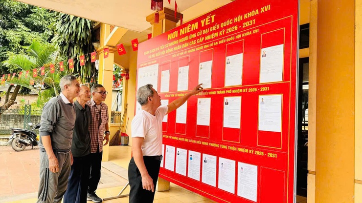 Phường Tùng Thiện hoàn thành việc niêm yết danh sách chính thức và tiểu sử tóm tắt người ứng cử đại biểu Quốc hội khóa XVI và đại biểu HĐND các cấp nhiệm kỳ 2026 – 2031- Ảnh 1.