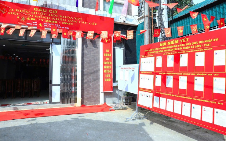 Phường Tùng Thiện hoàn thành việc niêm yết danh sách chính thức và tiểu sử tóm tắt người ứng cử đại biểu Quốc hội khóa XVI và đại biểu HĐND các cấp nhiệm kỳ 2026 – 2031- Ảnh 3.