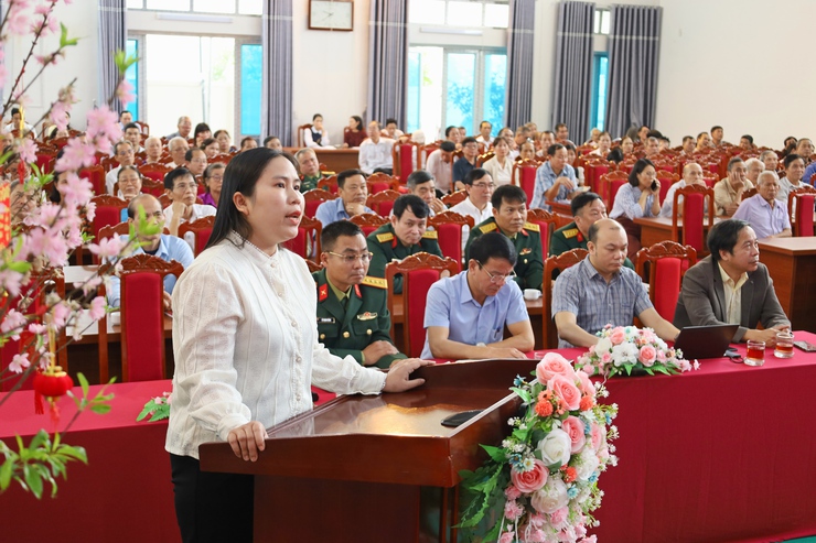 Phường Tùng Thiện tham dự hội nghị tiếp xúc cử tri với người ứng cử đại biểu HĐND thành phố Hà Nội, đơn vị bầu cử số 14- Ảnh 8.