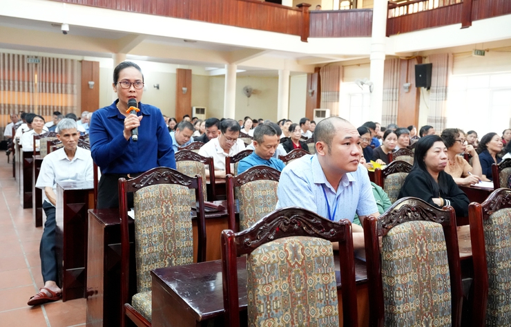 5 ứng cử viên đại biểu HĐND thành phố Hà Nội khóa XVII tiếp xúc cử tri các xã, phường: Sơn Tây, Tùng Thiện, Đoài Phương- Ảnh 4.