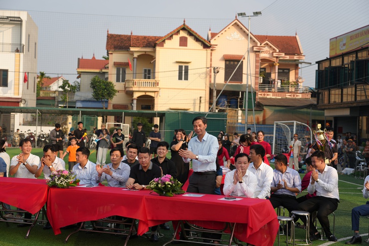 Đội bóng đá Cụm 6 Thọ An giành vô dịch Giải bóng đá nam thanh niên xã Liên Minh lần thứ I, năm 2026- Ảnh 2.