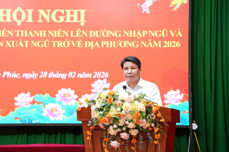 Xã Thượng Phúc tổ chức gặp mặt, tặng quà thanh niên lên đường nhập ngũ và đón nhận quân nhân xuất ngũ năm 2026- Ảnh 1.